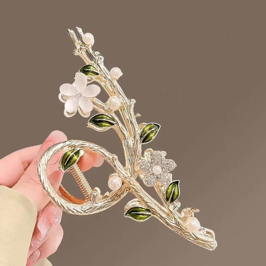Pearl Flower Hair Claw Clip — Boho Style